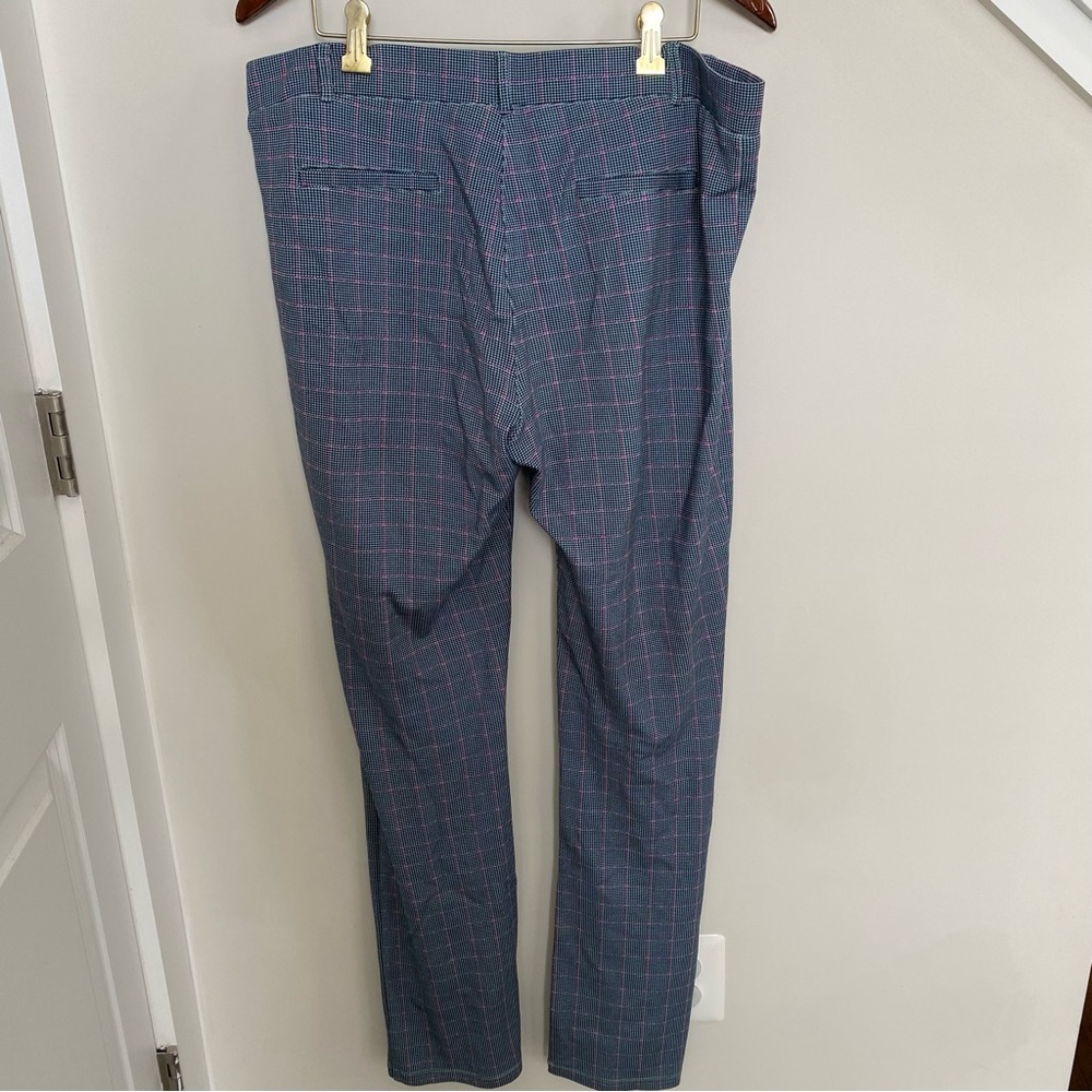 Betabrand Black and Pink Straight Leg Pants - Picture 6 of 8